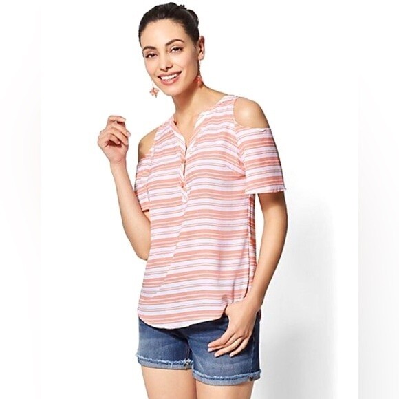 New York & Company orange and white striped cold shoulder top size small NWT - Picture 1 of 6